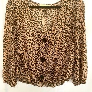 Cheetah top size M